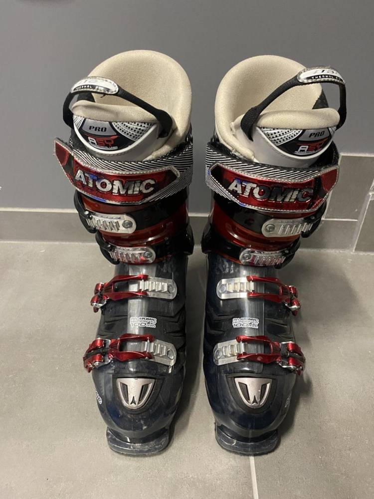 ox_buty-narciarskie-atomic-hawx-110