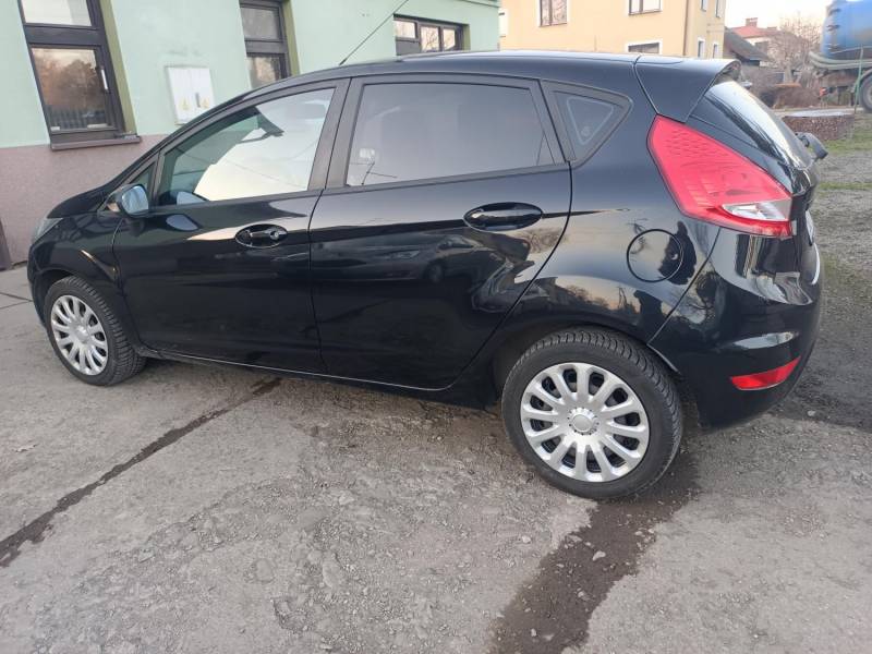 ox_ford-fiesta-125-82km-klimatyzacja-107-000km