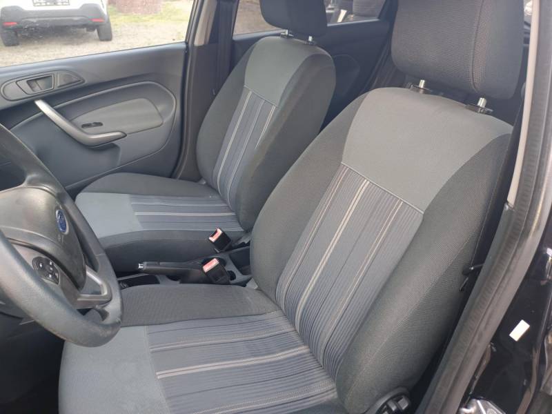 ox_ford-fiesta-125-82km-klimatyzacja-107-000km