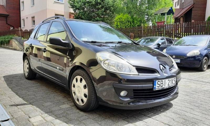 ox_renaultclio-grandtour-salonowysilnik-12-tce-100-bezwypadkowy121800km