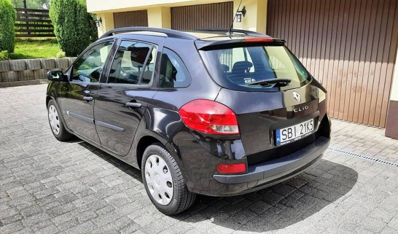 ox_renaultclio-grandtour-salonowysilnik-12-tce-100-bezwypadkowy121800km