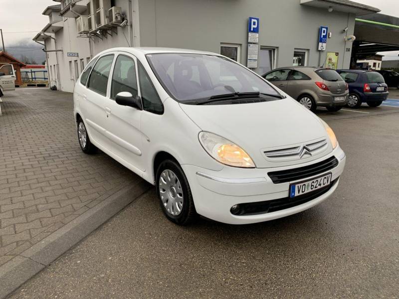 ox_citroen-xsara-picasso-16-benzyna-rok-2009-przebieg-152tys-km-hak