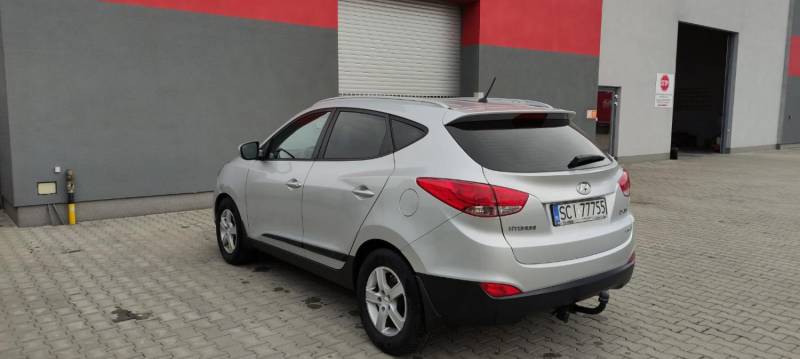 ox_hyundai-ix35-2012