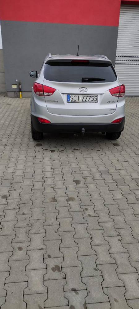 ox_hyundai-ix35-2012