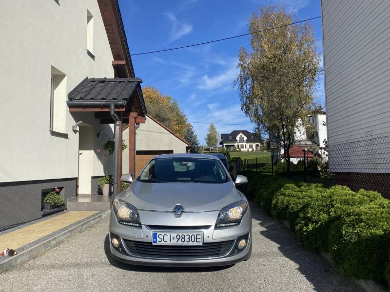 ox_renault-megane-iii-15-dci-2012-r-195-tys-km-bogate-wyposazenie