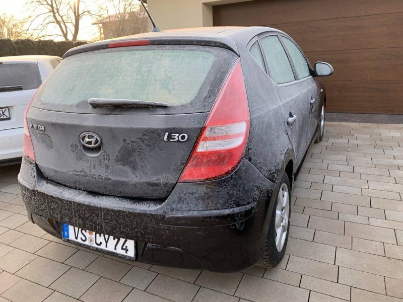 ox_hyundai-i30-14-benzyna-maly-przebieg-75tys-km-rok-2011