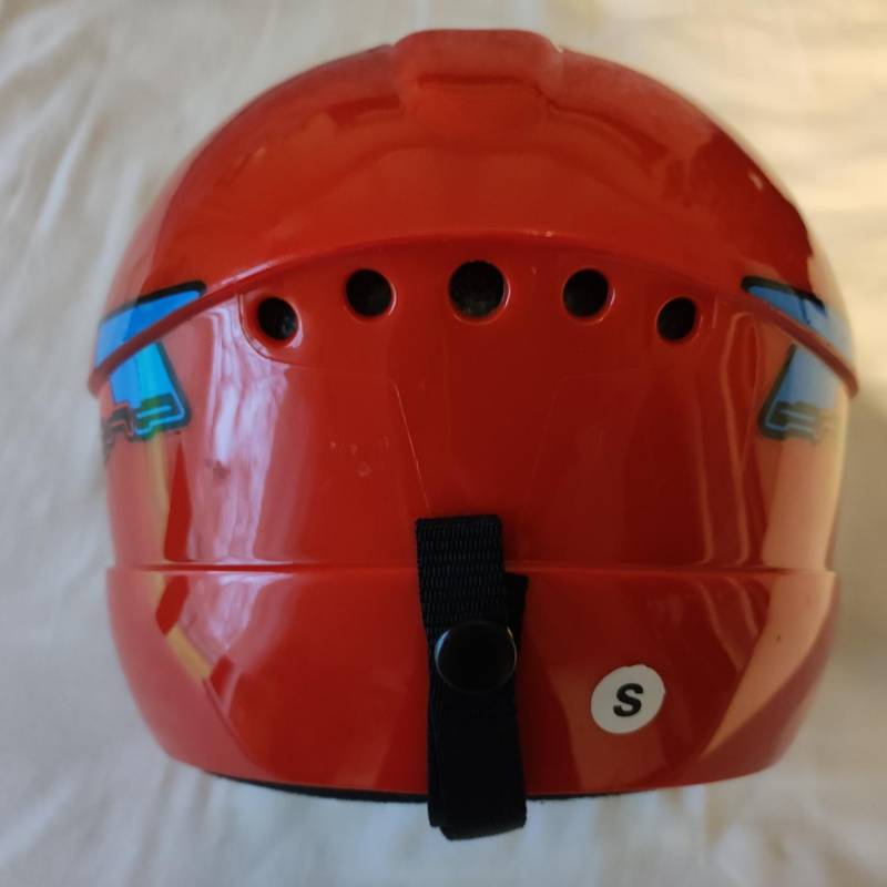 ox_kask-narciarski