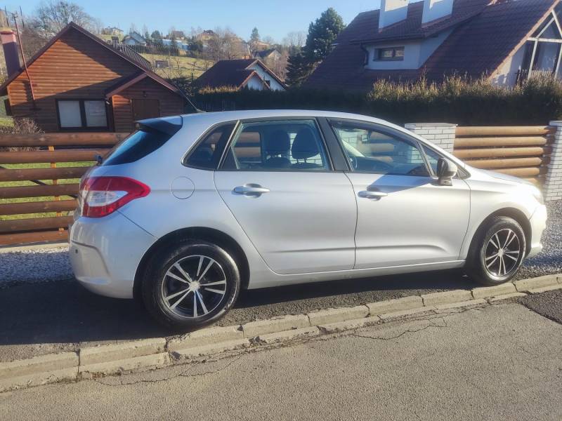 ox_citroen-c4-16hdi-2011r-92km