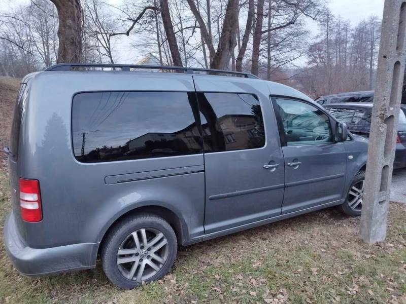 ox_volkswagen-caddy-max-16-tdi