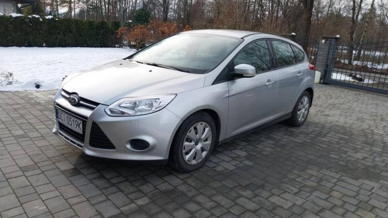 ox_sprzedam-ford-focus-10-125km-rok-prod-2012-benzyna