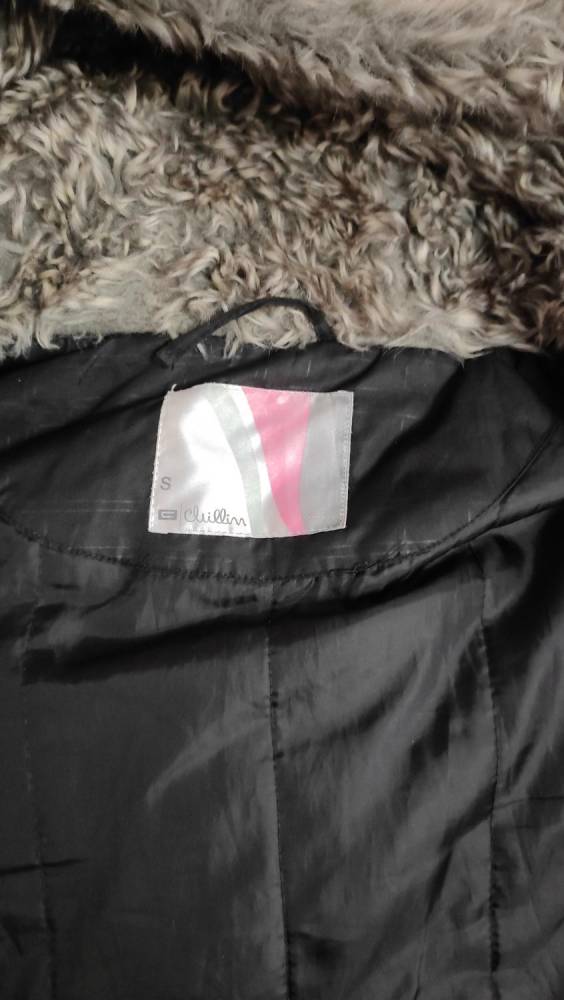 ox_kurtka-bershka-buty-ubrania