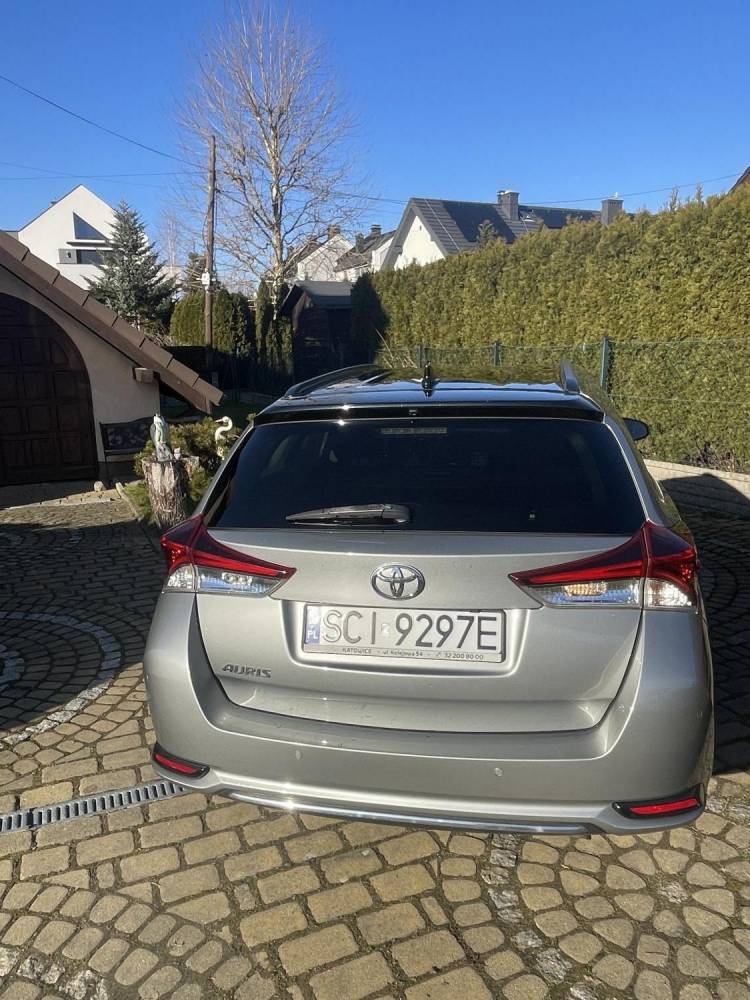 ox_toyota-auris-combi-selection-16-2018-lpg-stag