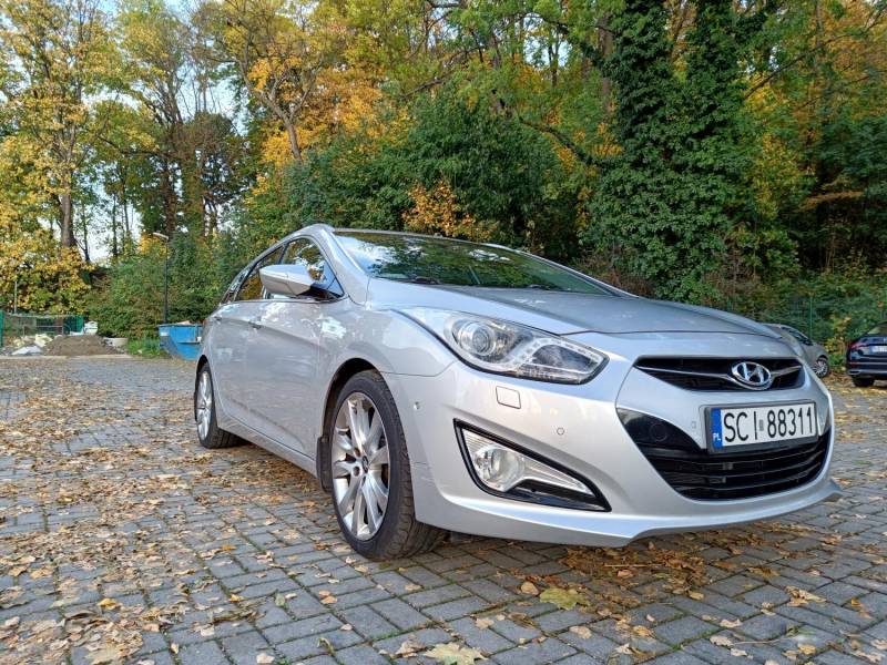 ox_hyundai-i40-wersja-premium-2013-136-km-bogate-wyposazenie