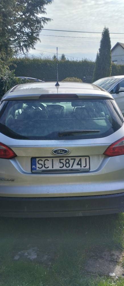 ox_ford-focus-1-6d-2011r