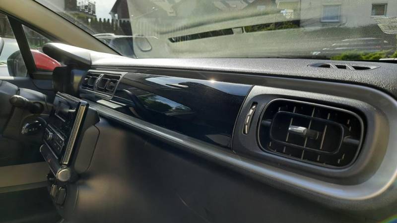 ox_citroen-c3-salonowy-serwisowany-w-aso-2-kolorowy-atrakcyjny-wyglad