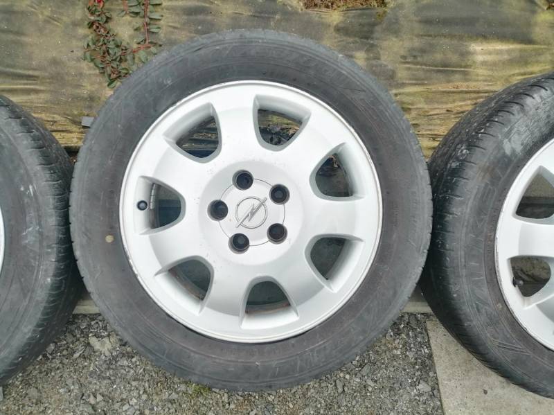 ox_alufelgi-opel-16-z-oponami-letnimi