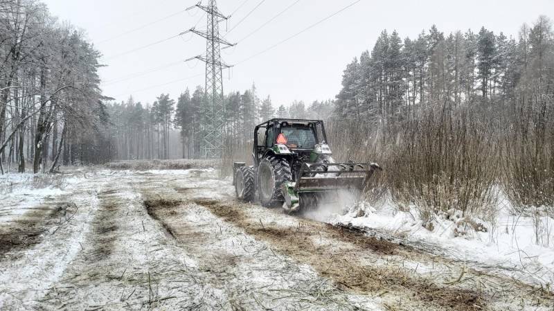ox_wycinka-drzew-mulczowanie-terenu-czyszczenie-dzialek-karczowanie