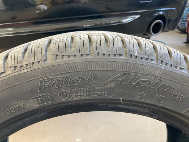 ox_opony-michelin-24545-r18