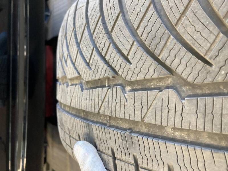 ox_opony-michelin-24545-r18