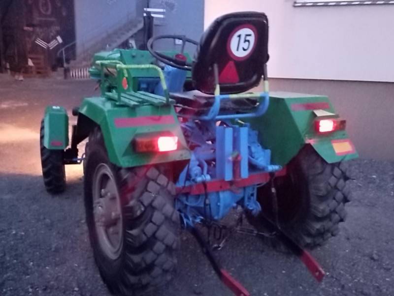 ox_sam-s-320-z-hydr-podnosnik-oswietl-palony-z-rozrusznika-dwukolowka