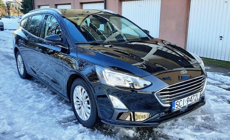 ox_ford-focus-salonowy-serwisowany-60990km-titanium-x-sam-parkuje