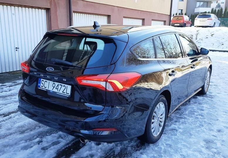 ox_ford-focus-salonowy-serwisowany-60990km-titanium-x-sam-parkuje