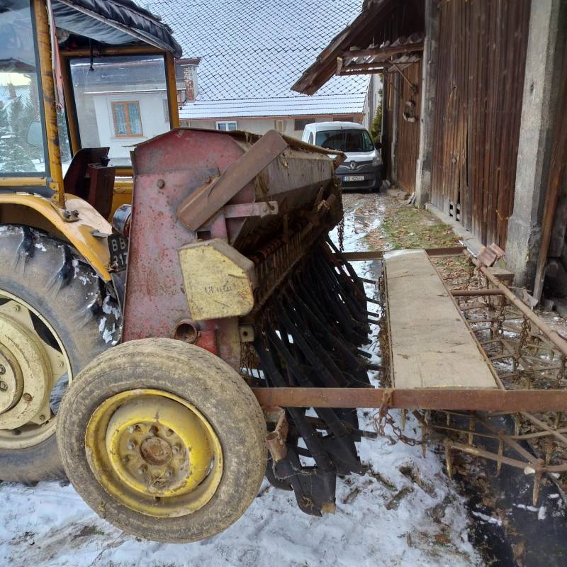 ox_sprzedam-siewnik-poznaniak