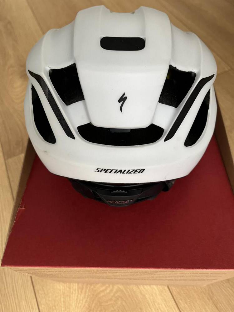 ox_kask-rowerowy-specialized