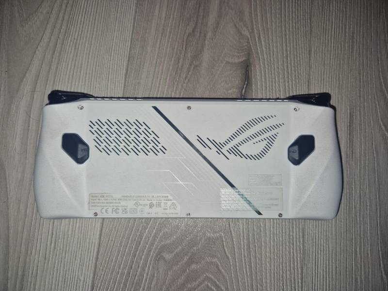 ox_asus-rog-ally