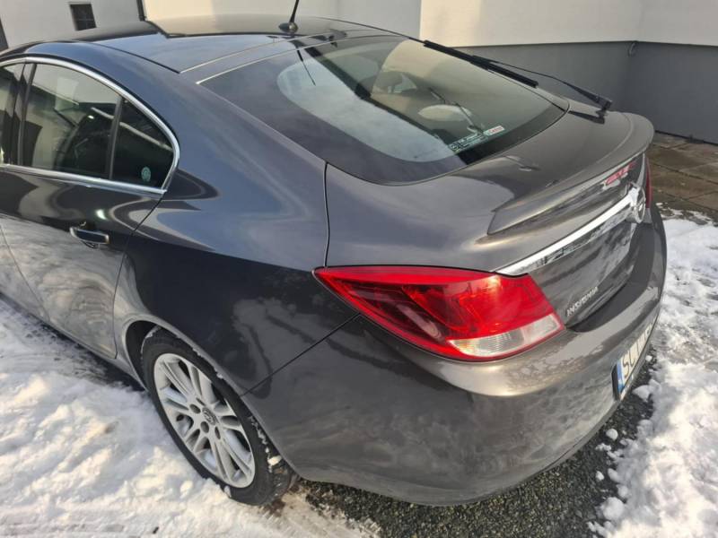 ox_opel-insignia-18-140km-benzyna-lpg