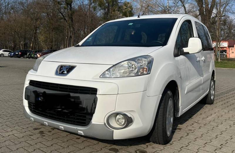 ox_sprzedam-peugot-partner-tepee-2010-rok-1560-cm3-66-kw