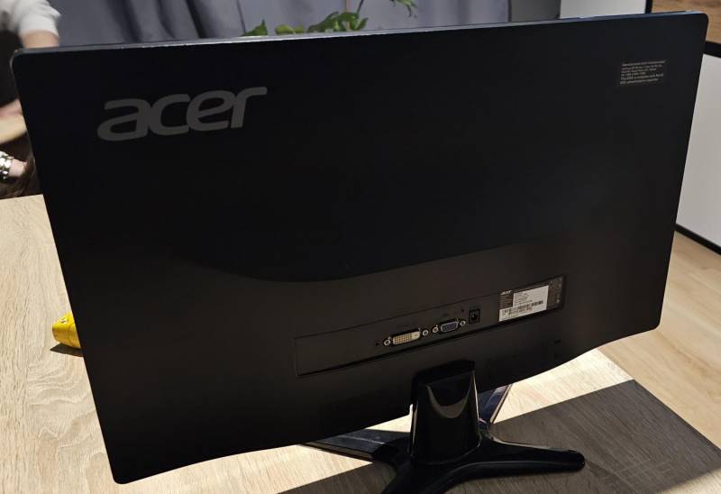 ox_monitor-acer-22