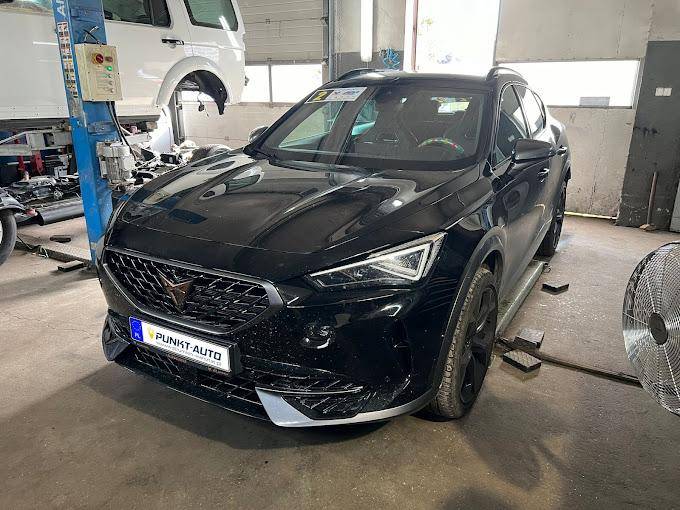 ox_mechanik-samochodowy-praca-zatrudnimy-mechanika-punkt-auto-strumien
