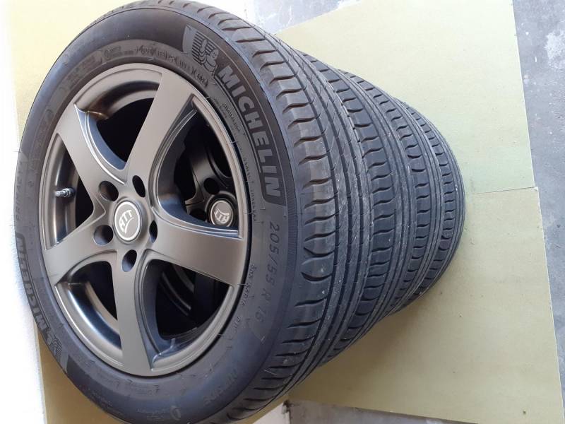 ox_kola-16-cali-51143-felgi-att-opony-michelin-przebieg-2-tyskm