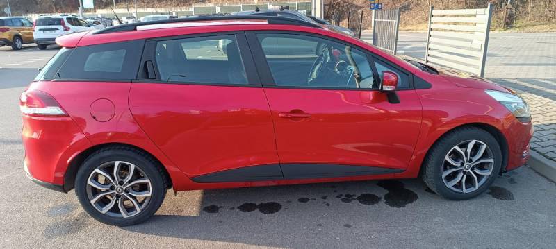 ox_renault-clio-grandtour-tce-90-2017r