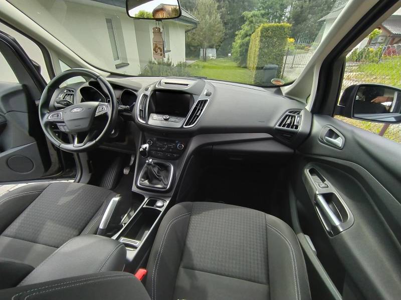 ox_ford-c-max-10-ecoboost-126-tys-km