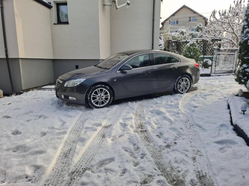ox_opel-insignia-18-140km-benzyna-lpg