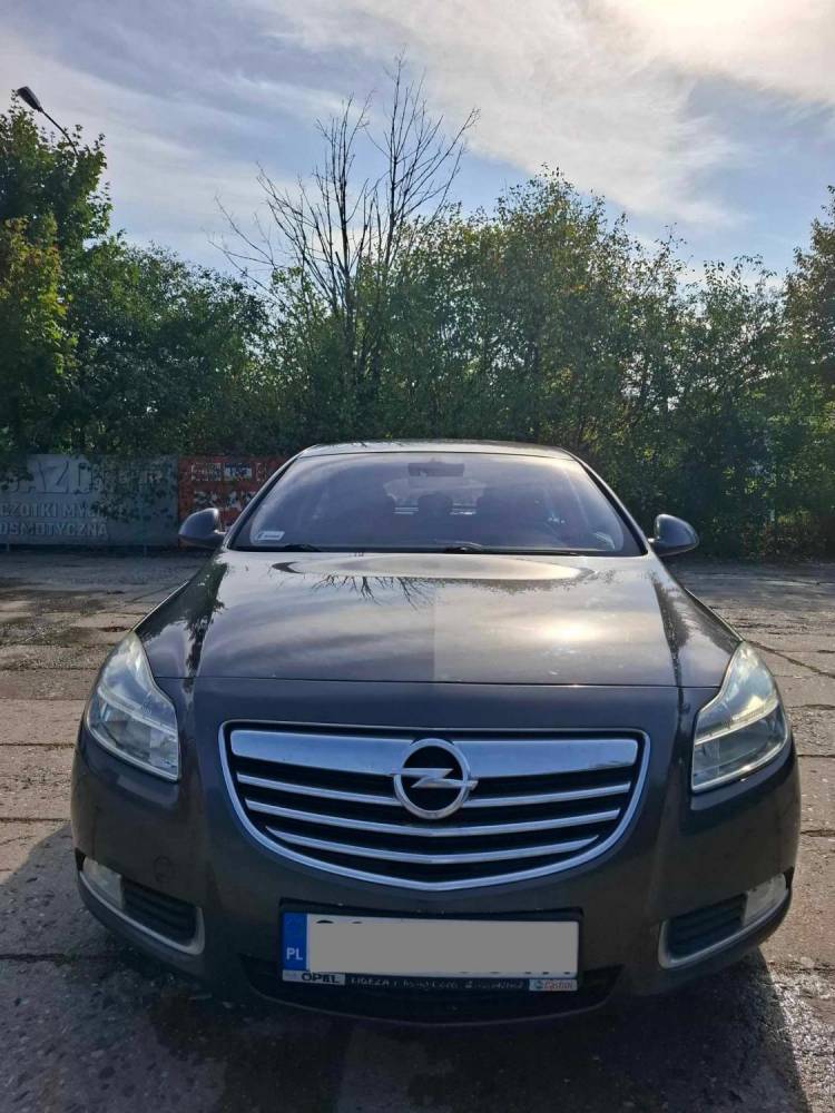 ox_opel-insignia-18-140km-benzyna-lpg