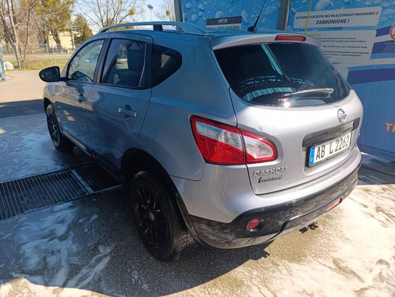 ox_nissan-qashqai-4x4-sprzedam