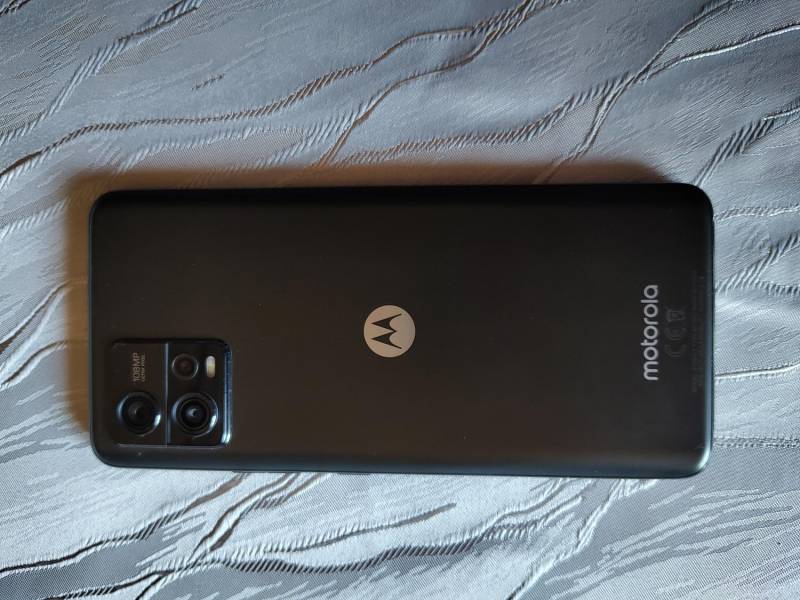 ox_telefon-motorola-g72