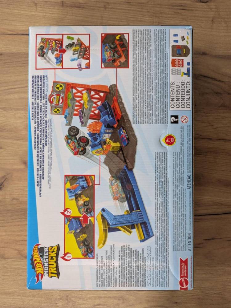 ox_nowy-zestaw-hot-wheels-monster-trucks-demolka-na-stacji-hfb12