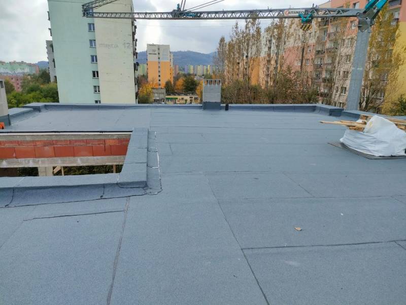 ox_pol-bes-dachy-plaskie-papa-termozgrzewalna-membrana-pvc