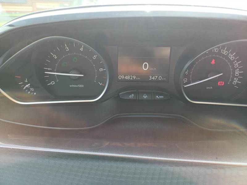 ox_peugeot-2008