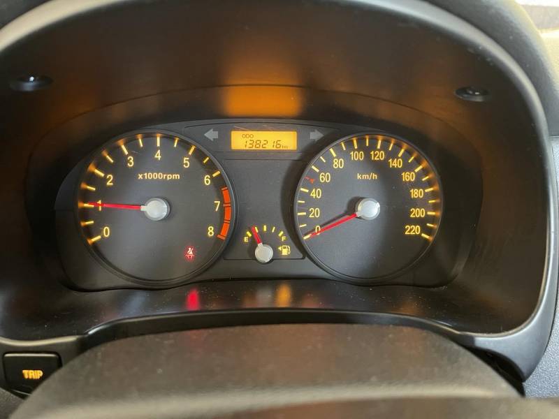 ox_kia-rio-14-benzyna-klima-2010