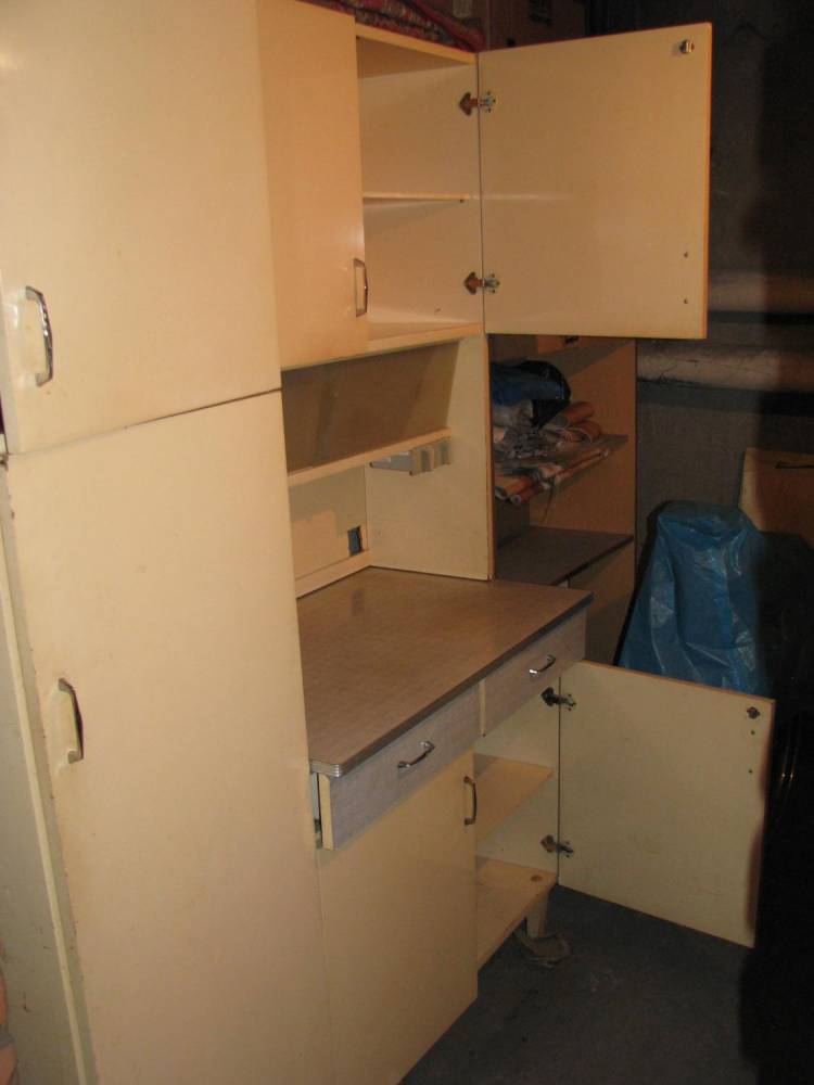 ox_komoda-kredens-kuchenny-z-dostawka-lata-60-70-prl