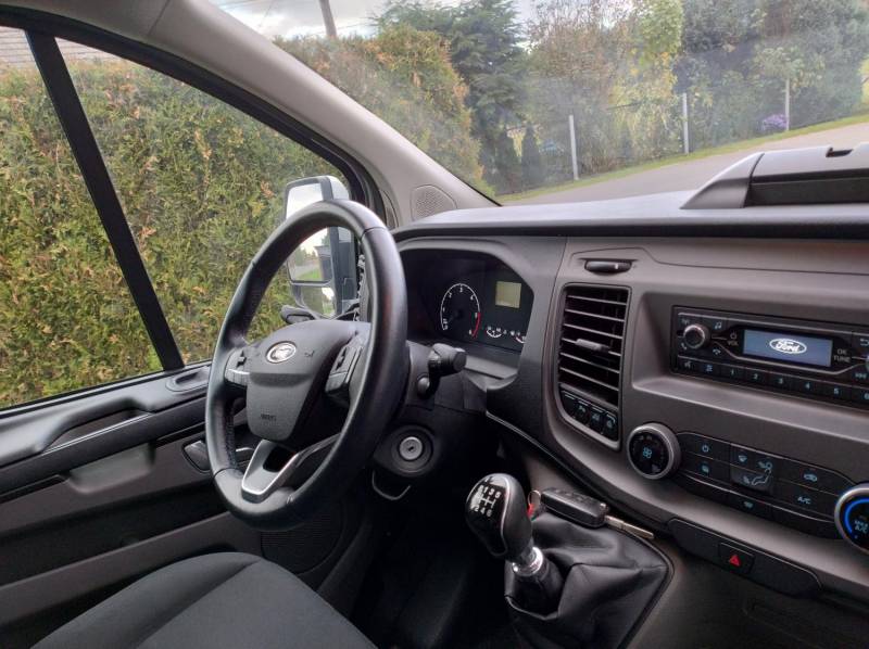 ox_ford-transit-custom-2020-czujniki-parkow-przod-i-tyl-netto-65000-zl