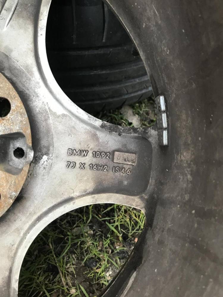ox_4-kola-felgi-aluminiowe-bmw-16-opony-letnie-5x120