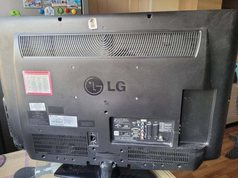 ox_sprzedam-telewizor-lcd-32-cale-lg
