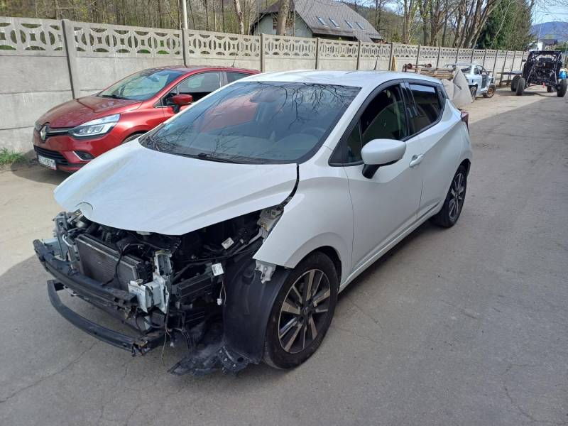 ox_nissan-micra-09-90