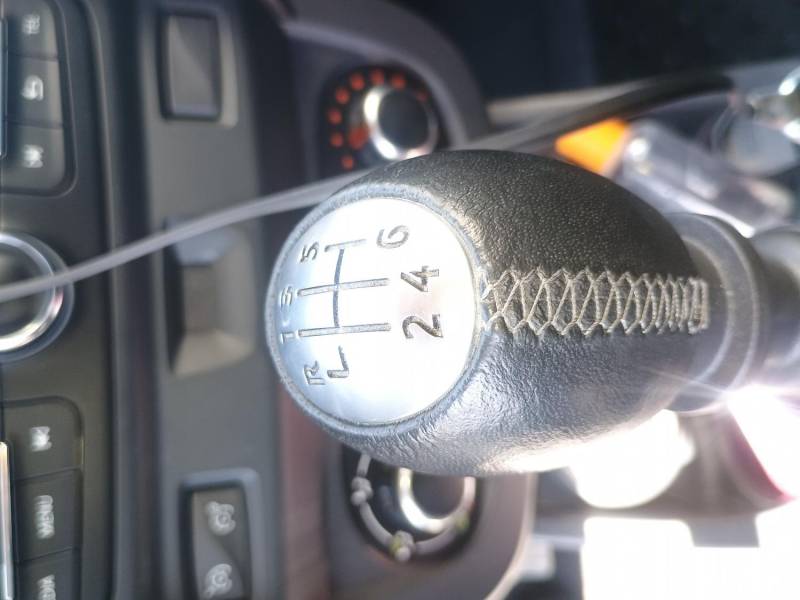 ox_sprzedam-dacia-duster-15-dci-laureate-4wd-2017r-niski-przebieg